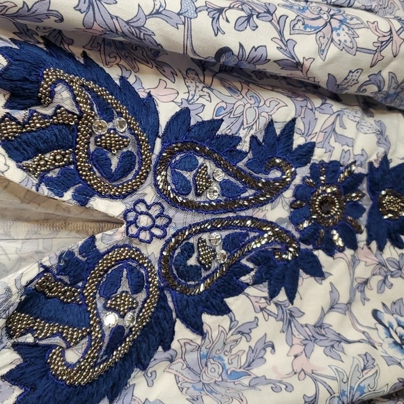 Soft Surroundings Gem Embroidered BOHO popover Tunic Medium - Picture 2 of 9